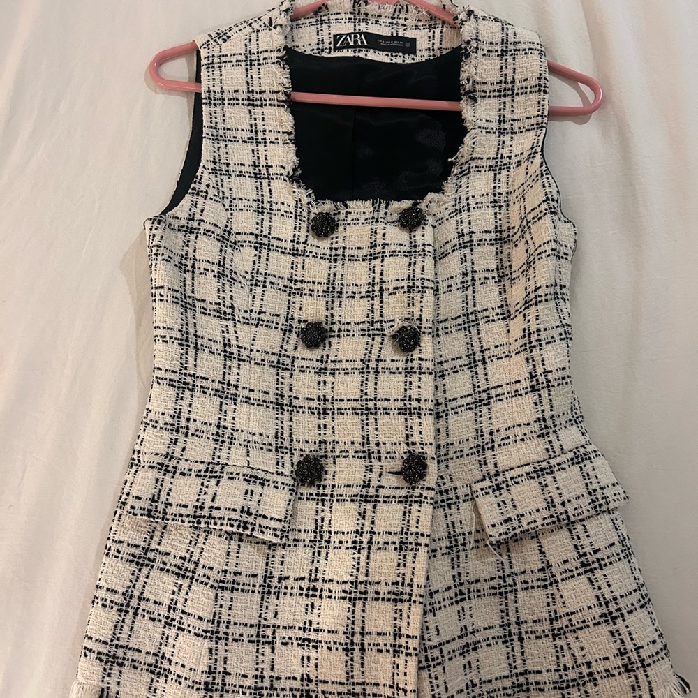 Zara Black and White Tweed Vest